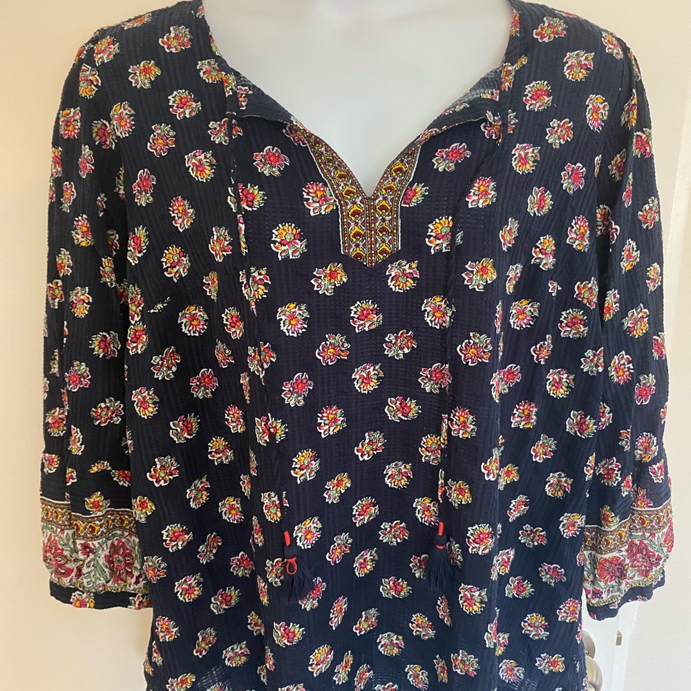 LOFT Blue Embellished 3/4 Sleeve Blouse